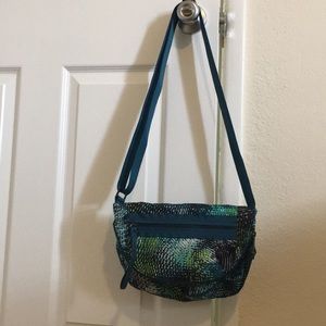 Lululemon Seawheeze Edition Messenger Bag!
